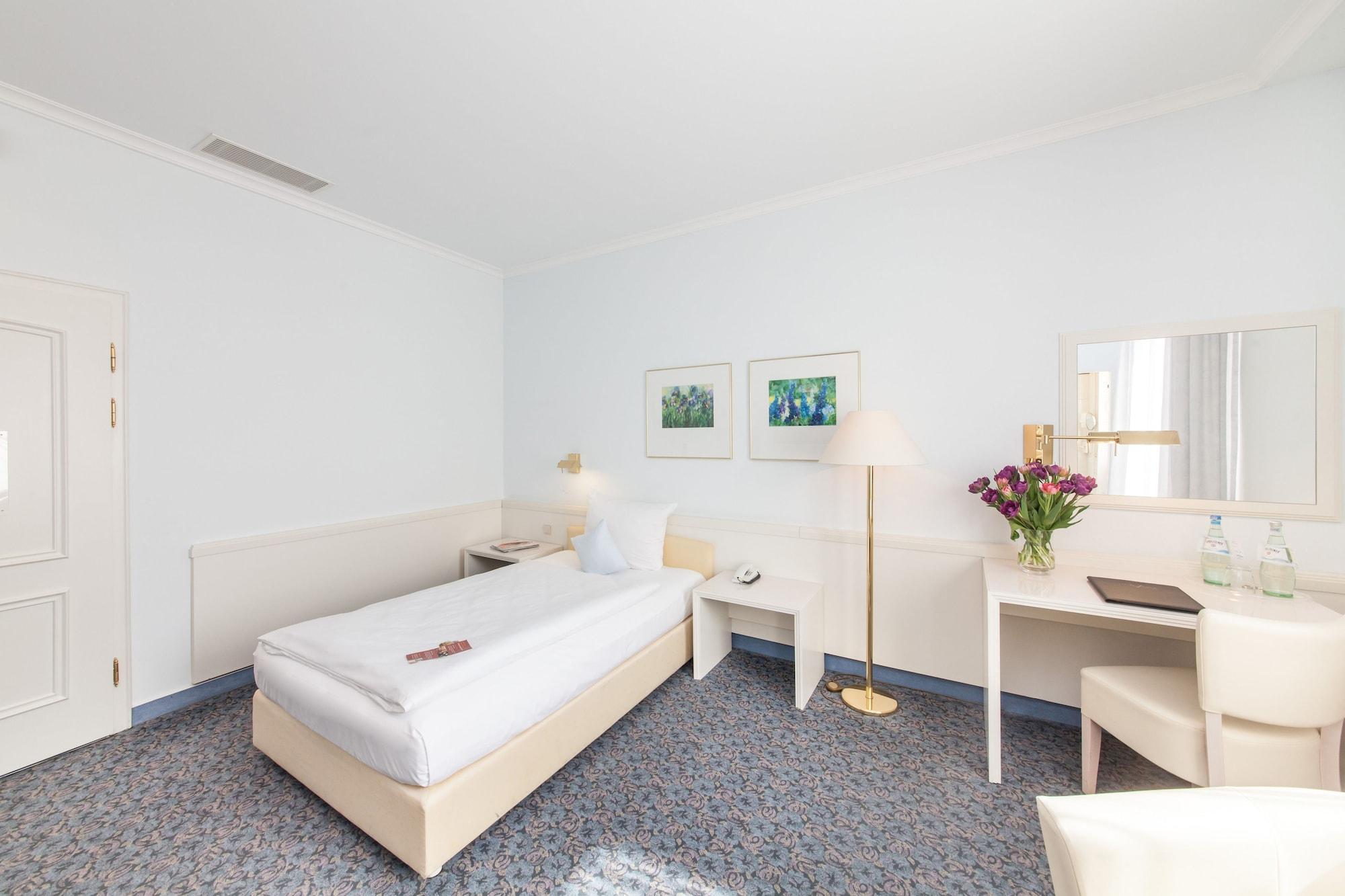 Hotel Post Ашафенбург Екстериор снимка